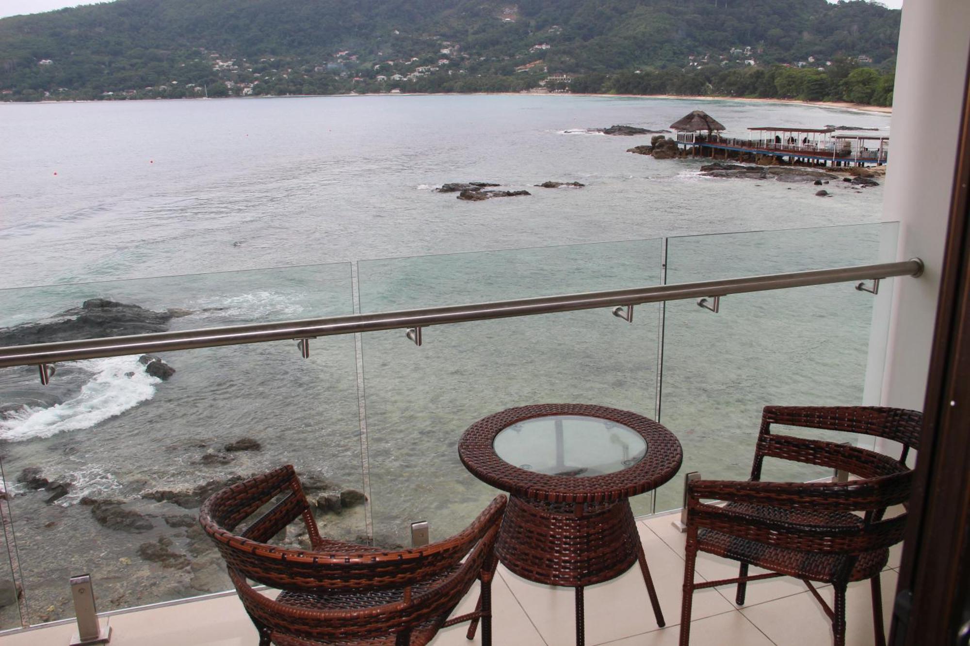 Surfers Cove Apartments Bel Ombre Luaran gambar